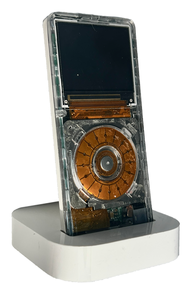 Original Apple iPod Nano 1st Generation Dock USB Charge/Sync & Auxiliary Output